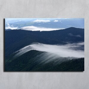 Paesaggio nebbioso, stampa fotografica autunnale, nebbia mattutina, poster della natura montana, stampabile con nebbia, foto ucraina, download digitale