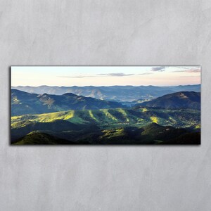 Fotografia stampabile, Download digitale panoramico, Paesaggio montano estivo, Arte murale orizzontale, Montagna per cartoline, Arte digitale all'alba