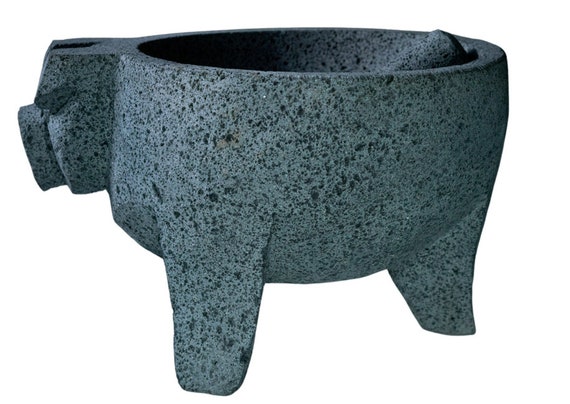 Genuine Handmade Mexican Mortar and Pestle, Molcajete de Piedra Natural  Volcanica Stone, Heavy & Durable, Perfect for Homemade Salsas, Guacamole,  and