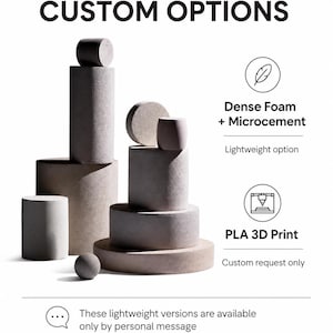 K&ouml;nnte beinhalten: Ein Bild mit hellgrauen geometrischen Formen, darunter Zylinder und Kugeln. Der Text lautet "LIGHTWEIGHT CUSTOM OPTIONS". Es werden Optionen wie "Dense Foam + Microcement" und "PLA 3D Print" hervorgehoben, mit einem Hinweis auf Sonderw&uuml;nsche und Gr&ouml;&szlig;en.