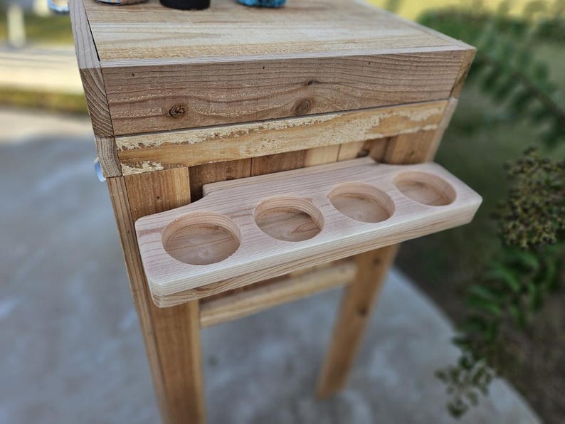Personalized Cooler for Dad, Outdoor Furniture, Fathers Day Gift, Gift for Him, Custom Cooler, Outdoor Bar, Wooden Cooler imagem 10