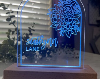 Personalized LED Night light, Floral Nursery, Child's, Bedroom Decor, Custom Name Desk Light, Kid's room Ideas, Birthday Gift, Baby Shower