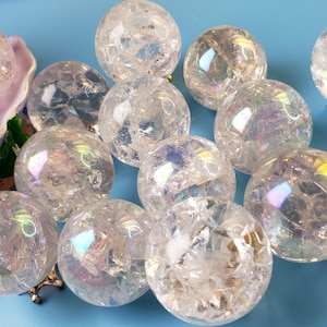 28-31mm,Aura Crackle Quartz Spheres
