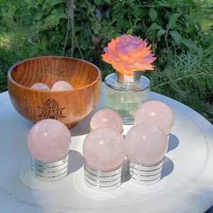 Rose Quartz Sphere with Rainbow Flash