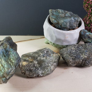 Labradorite Raw Stones