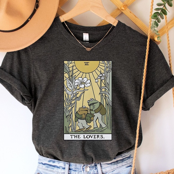 Frog And Toad The Lovers Tarot Card T Shirt Gift, Cottagecore Pride Shirt, LGBT TShirt,Gay Pride,Vintage Pride Shirt,Lesbian Shirt,Pride Tee