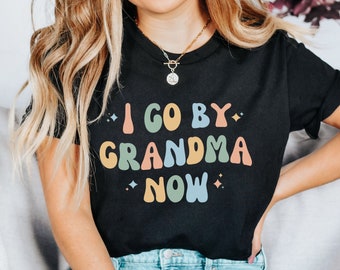 New Grandma Shirt, Pregnancy Announcement Tshirt, New Grandma To Be, Cute Gift For Grandma, Cool Grandma Tee, New Baby Grandkid Reveal