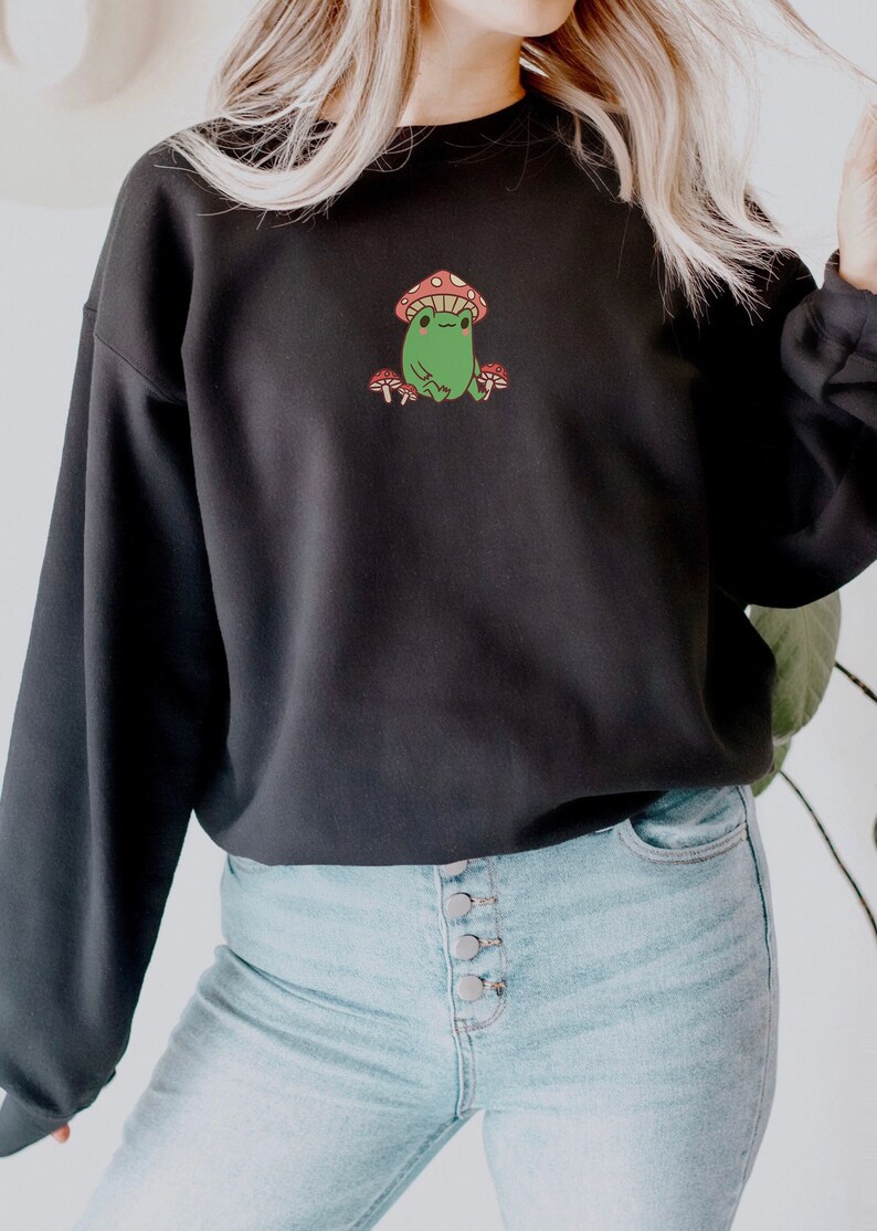 Cute Mushroom Frog Crewneck Sweatshirt, Cottagecore Clothing, Mushroom Sweater, Frog Mushroom Shirt, Forestcore, Aesthetic Clothes 