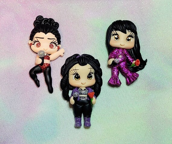 Selena keychain shop