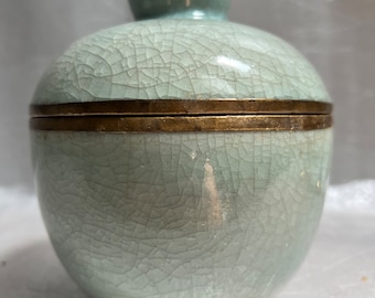 Vintage Thailand Celadon Crackle Glazed Porcelain Lidded Urn- Ginger Jar 6&quot;T