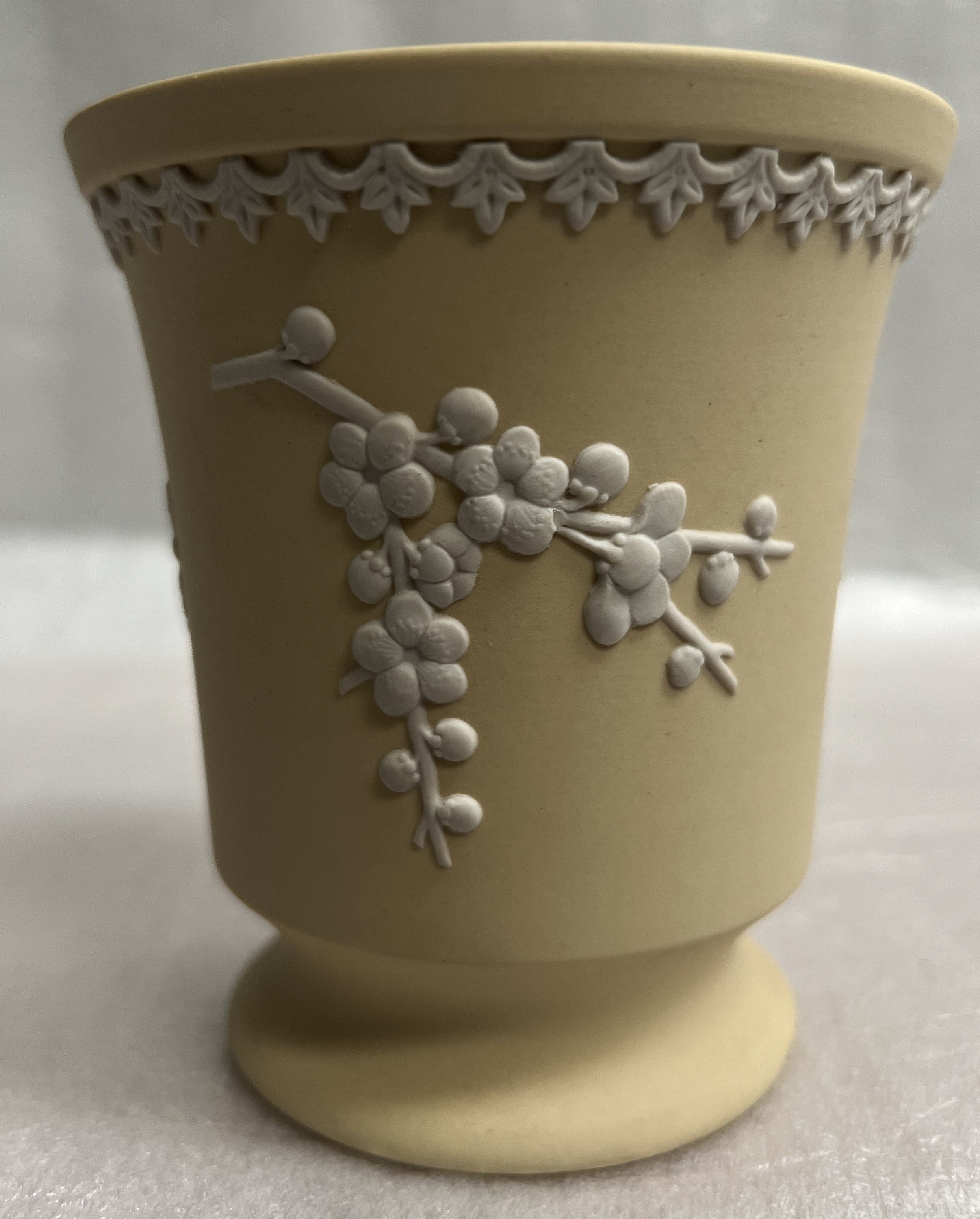 Wedgewood Jasperware Yellow Primrose White Prunis Cup- Vase-Cachepot