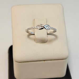 10K White Yellow Gold Real Diamond Elegant Ring, Yellow Gold and White Gold Infinity Promise Ring , Love Gift, Mothers Day Gift.