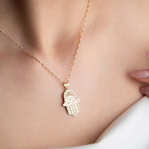 Hamsa Hand Pendant 10K Gold, Protection Necklace, 10K Gold Hamsa Necklace, Fatima Hand Jewelry, Gold Protection Amulet, 10K Gold Chain
