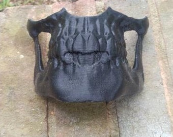 Caviera’s skull mask (unpainted)