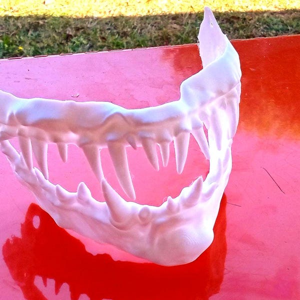 JJ Large spooky teeth
