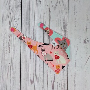 Valentine Cat Bandana, Heart Cat Bandana, Valentine&#39;s Day Bandana, Valentine Bandana, Heart Bandana, Funny Cat Bandana