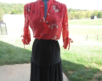 vintage black skirt and blouse size med union label