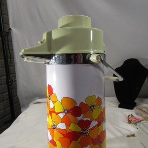 Vintage Air Pot Pump Drink Dispenser, Groovy 1970s Poppy Design,