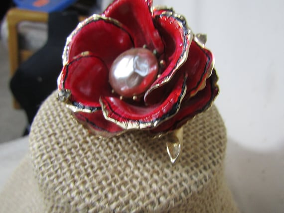 vintage 3d Vendome red flower enamel brooch - image 1