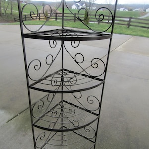 vintage metal 3 corner flower pot stand