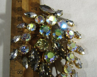 ヴィンテージ クラウン トリファリ パール ブローチ - Etsy 日本