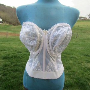 vintage white corset size 36f,  36f coset