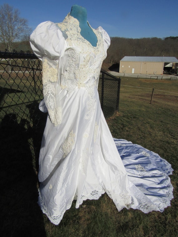 vintage wedding dress / 70ish wedding dress/