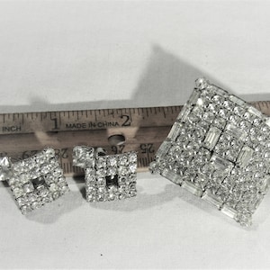 vintage rhinestones brooch and clip earrings
