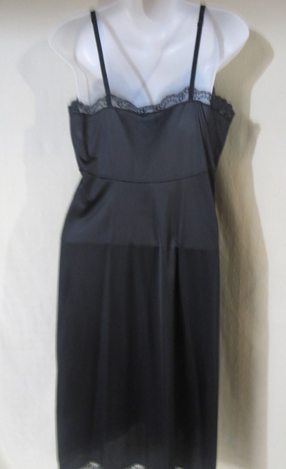 black dress slip size 34 - image 3