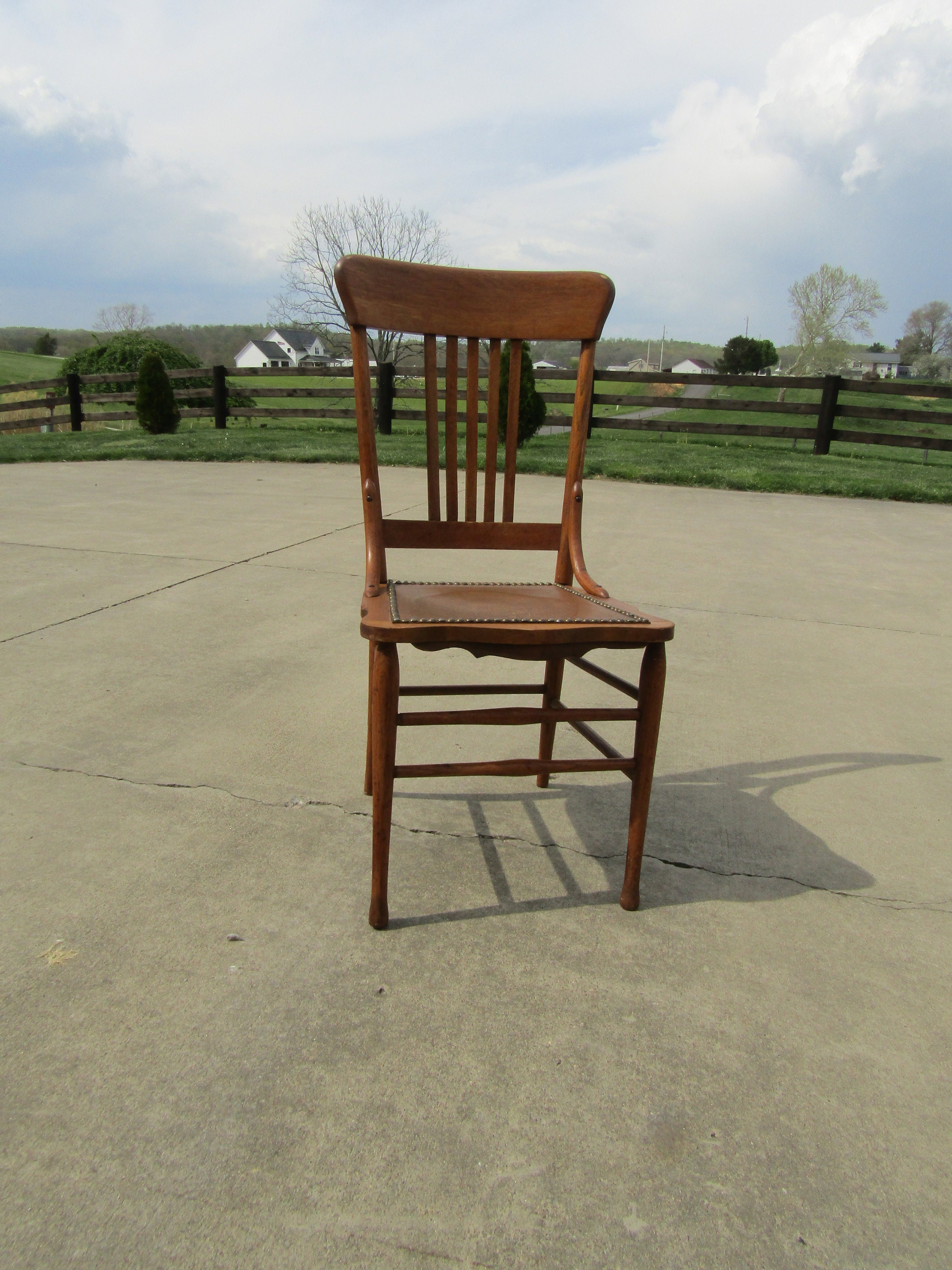 Leather spindle online chair