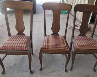 Vintage Oak Farmhouse Chair: Padded Seat, T-Back