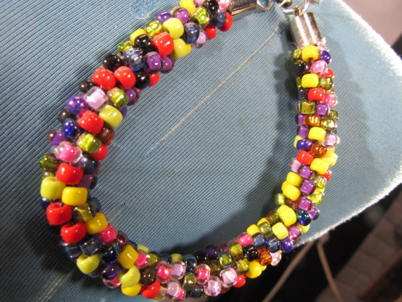 vintage beaded glass necklace and bracelet - image 3