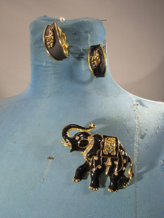 vintage enamel rhinestones elephant and clip earri