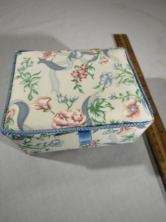 vintage fabric jewelry box with mirror Gem