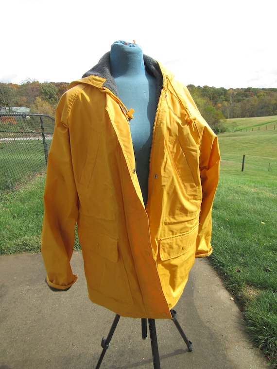 Vintage Yellow Lined Rain Coat / Misty Harbor Coat With Hood 