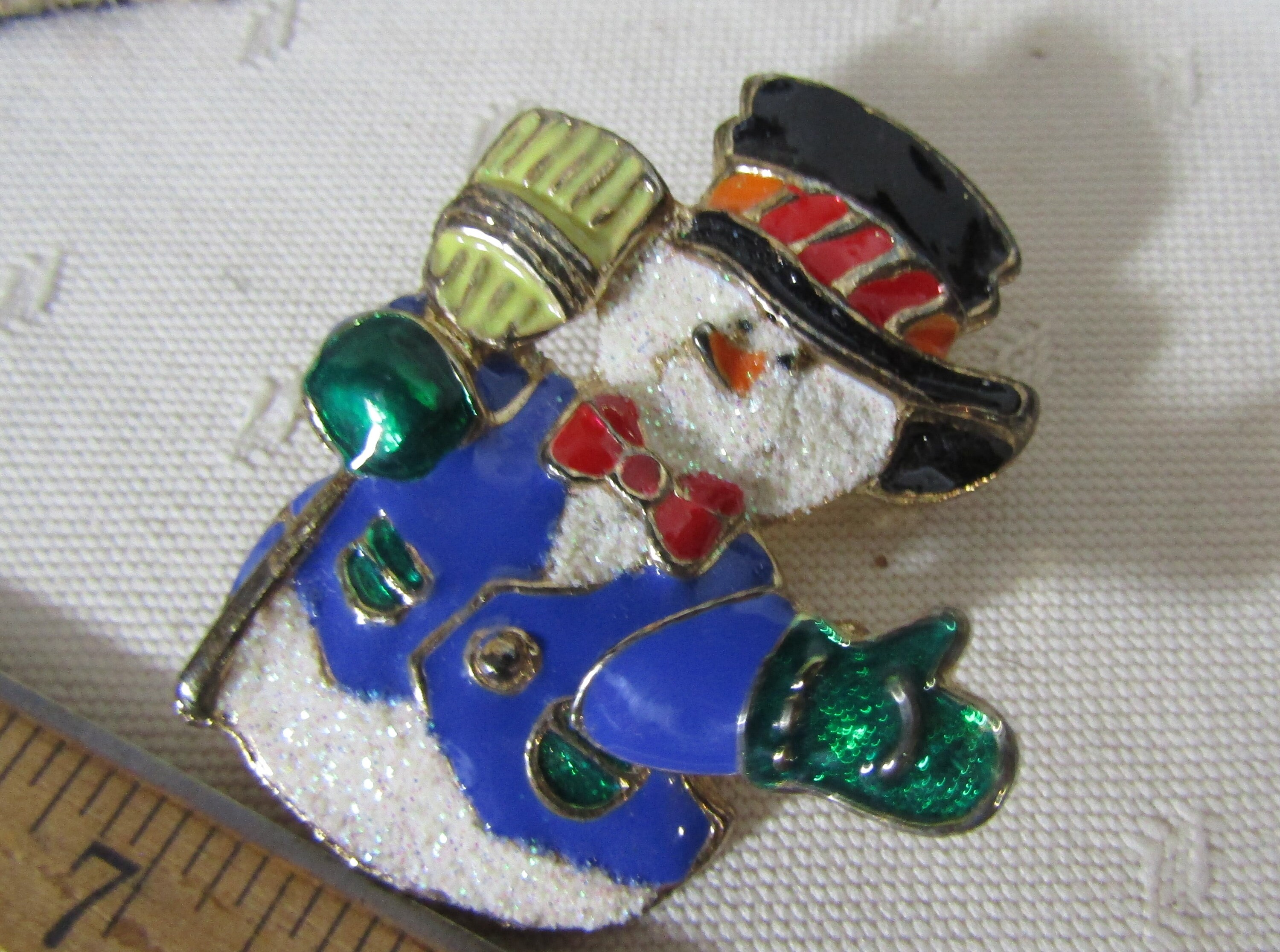 Jolies Broches En émail En Forme De Bonhomme De Neige Pour