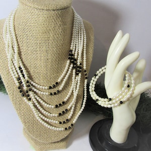 vintage 6 stands of pearls necklace and real pearls twist bracelet