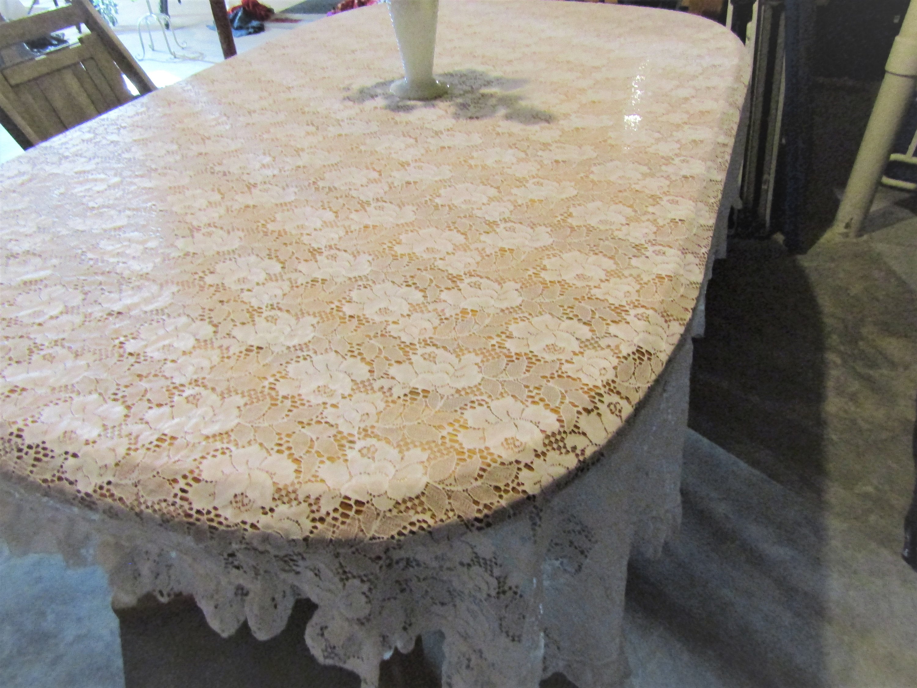 Square Paisley Lace Tablecloth main image 1