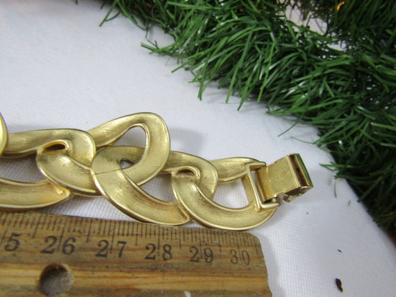 Erwin Pearl Chunky Modernist Necklace Gold Tone L… - image 5