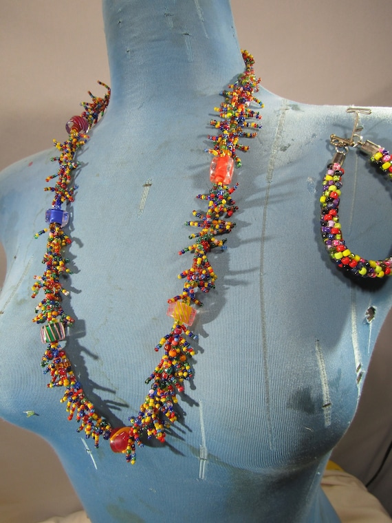 vintage beaded glass necklace and bracelet - image 1