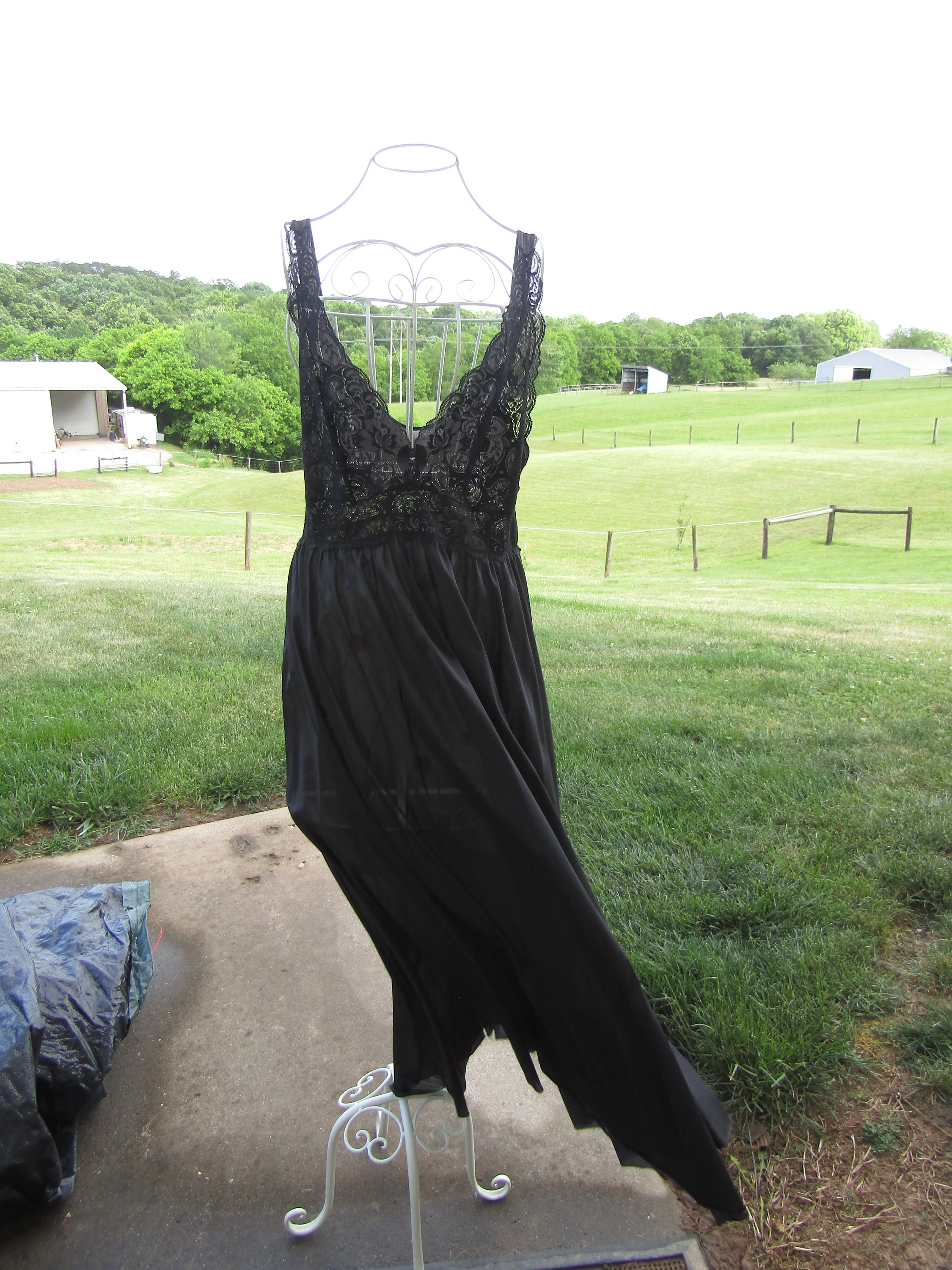 Long black nightgown with sleeves sale