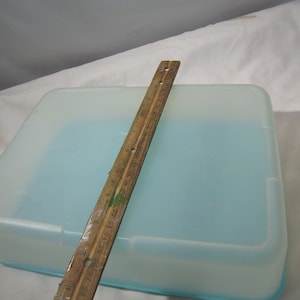 vintage Tupperware/ container/ square bowl