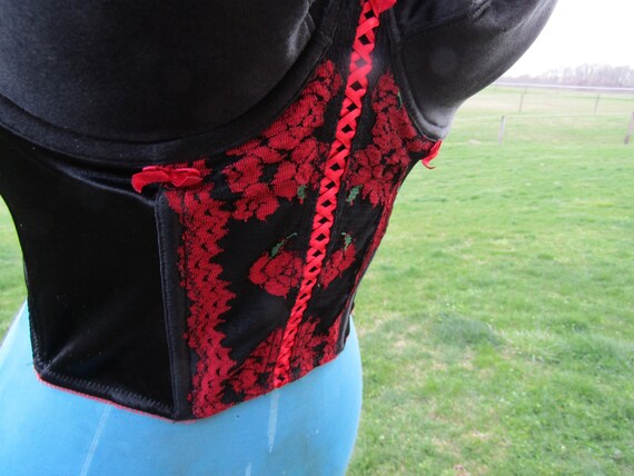 vintage black and red corset 36c - image 3