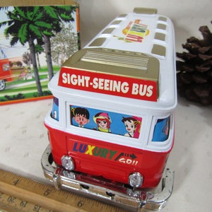 vintage vw sight seeing bus, battery operated