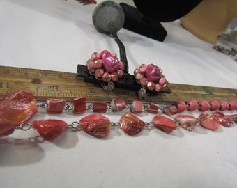 vintage pink glass necklace and clip earrings