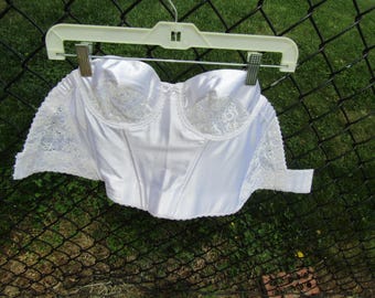 vintage white corset size 34b