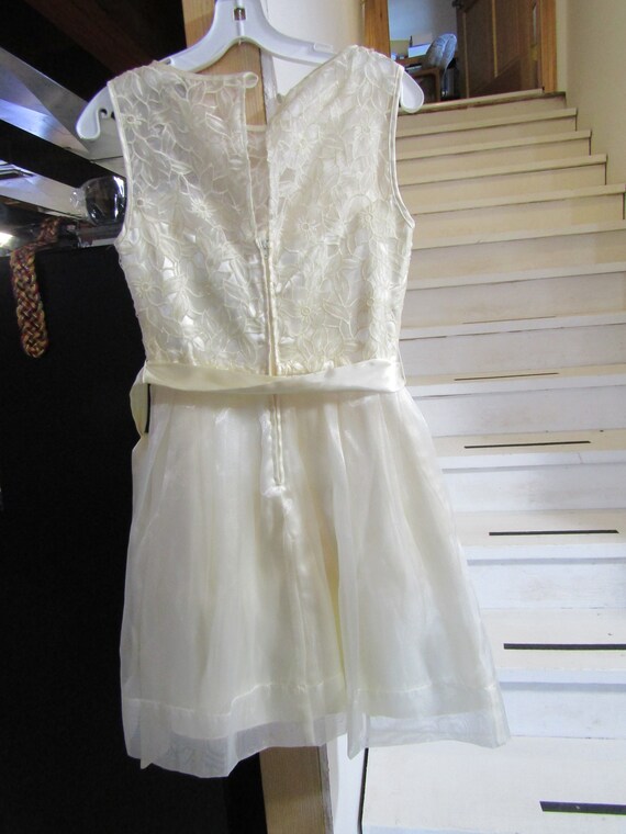white christmas dresses Sleeveless A-Line Glitter Short Prom Dress
