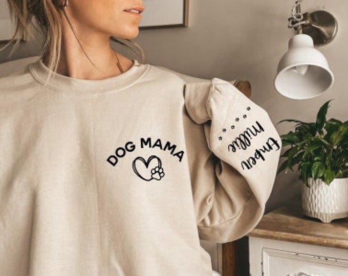 Dog Name Sweatshirt| Personalized Dog Crew Neck Custom Pet Shirt Pet Name Sweatshirt Pet Memorial Gift, Gift for Dog Mama
