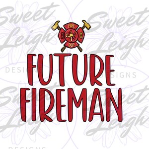 Può includere: Grafica rossa e nera con un'ascia e un casco da pompiere, una croce rossa e le parole "FIRE DEP" all'interno di un cerchio. Le parole "FUTURE FIREMAN" sono sotto la grafica.