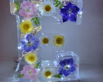 Resin LED Letter with Light and flowers, Wedding Initials and Dorm Room Decor for Girls, Fairy Night Light